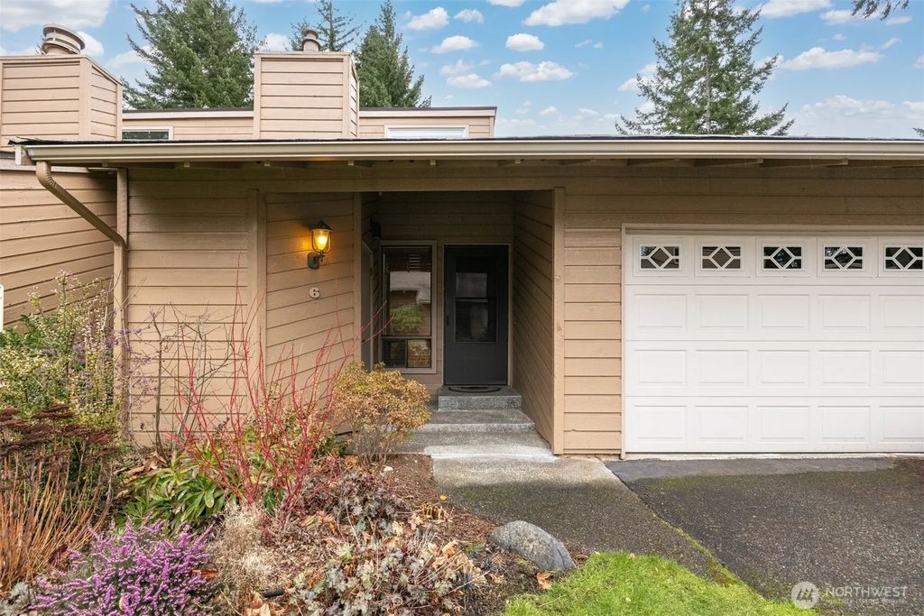2400 Princeton Court 6, Bellingham