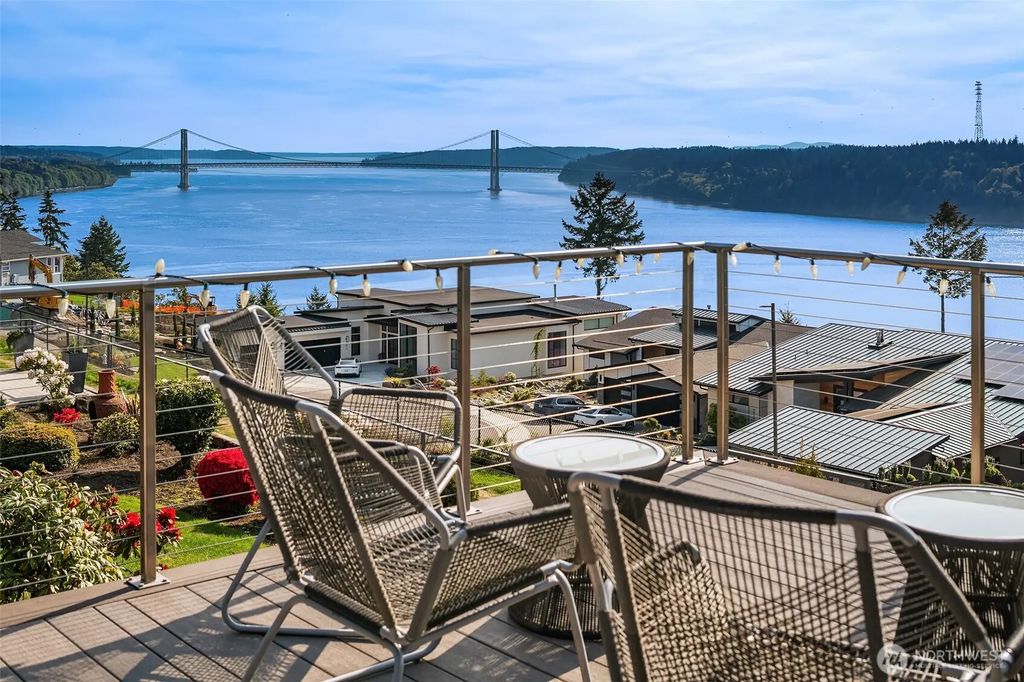 6614 N 49th Street, Tacoma