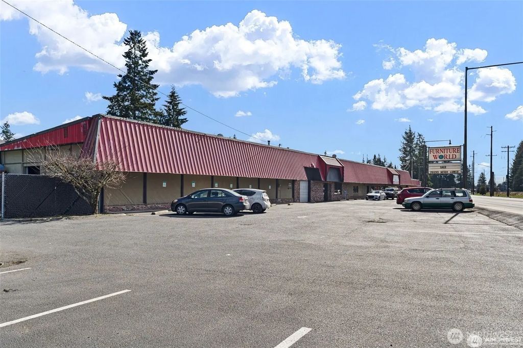11127 11031 State Avenue, Marysville