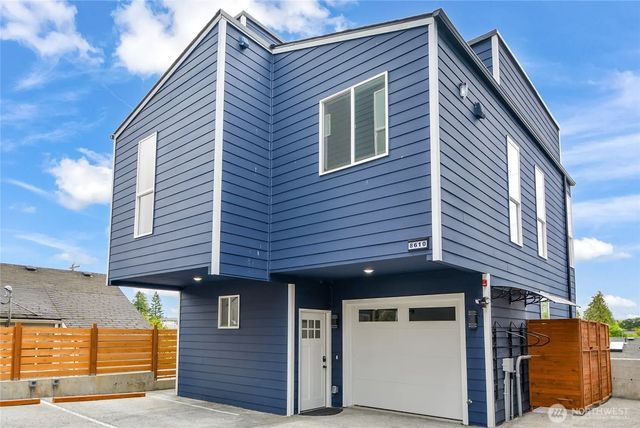 8610 42nd Avenue S, Seattle