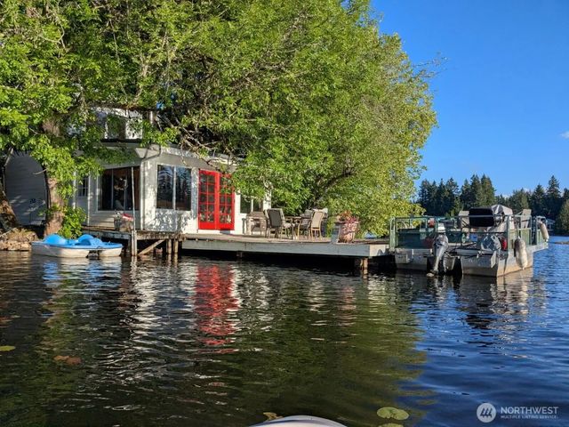 1111 Lake Sawyer Island, Black Diamond