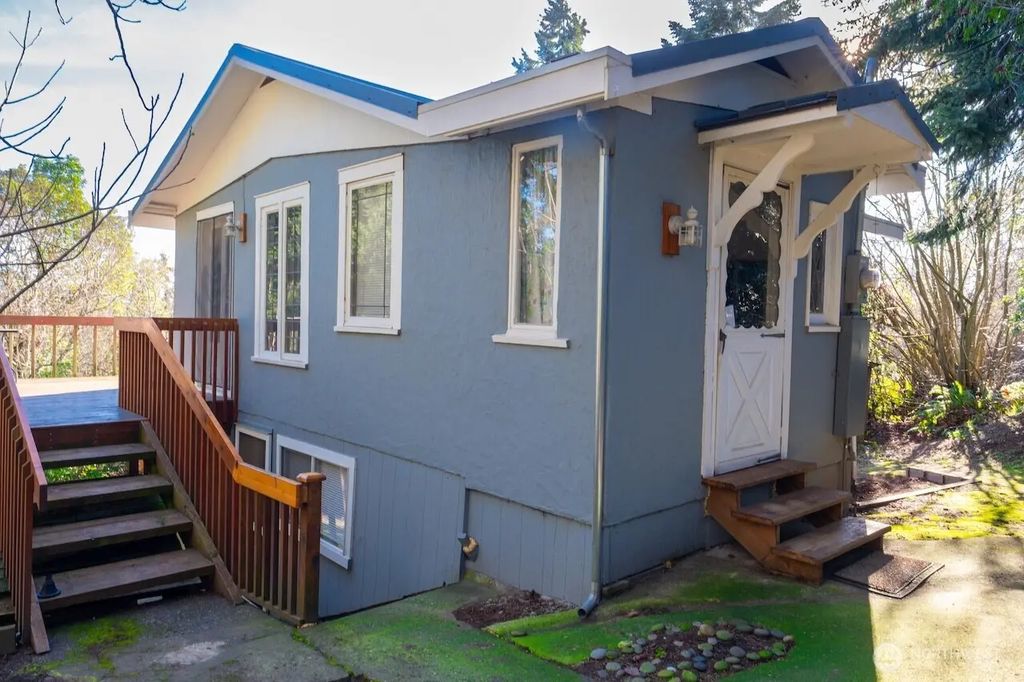 24310 47th Avenue Sw, Vashon