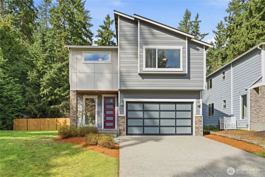16005 74th Avenue Ne, Kenmore