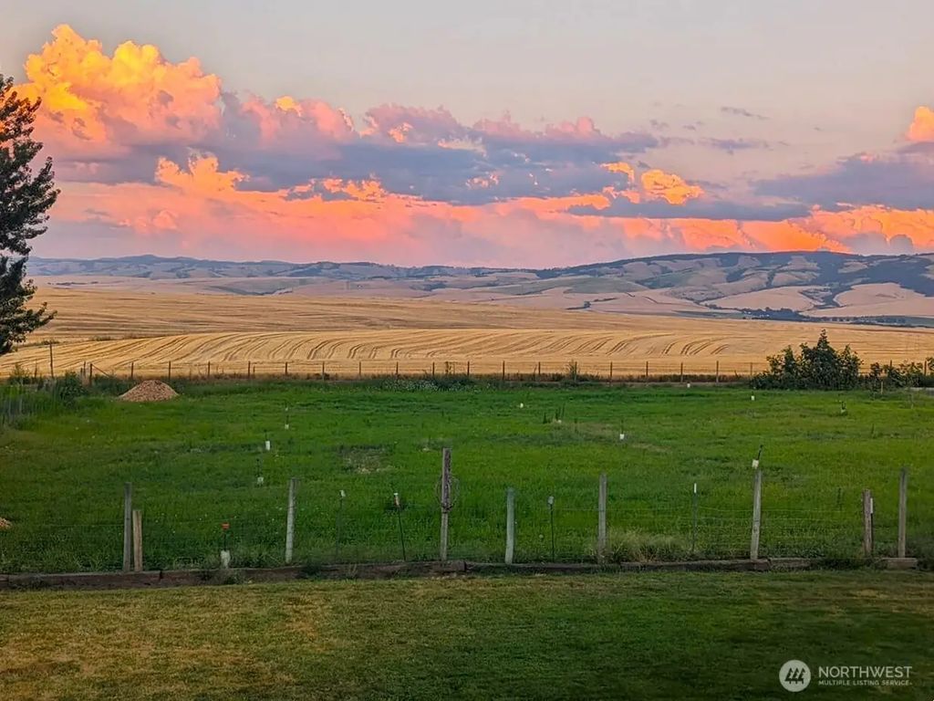 1224 Rooster Road, Walla Walla