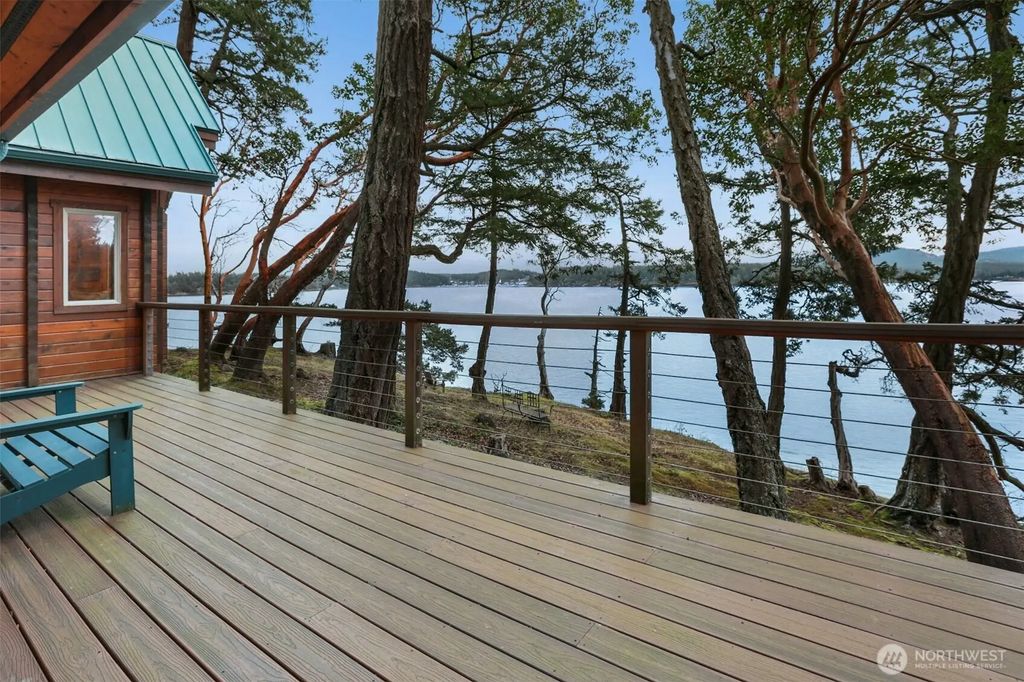 5 Smugglers Rowe, Henry Island