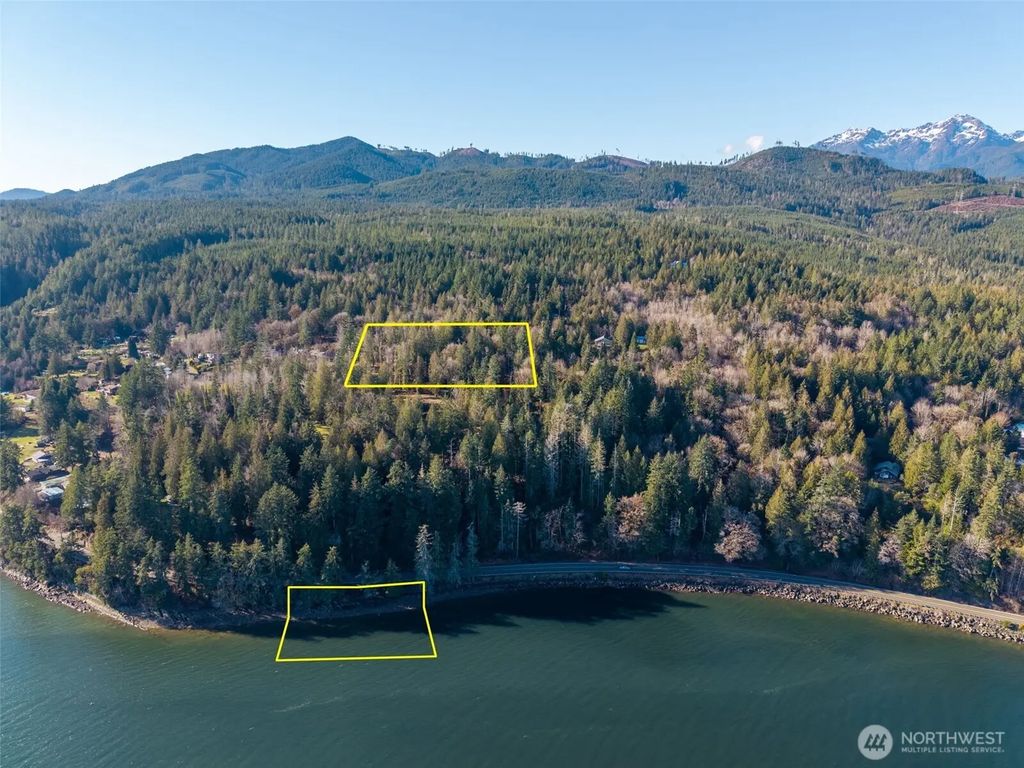 456 N Hwy 101, Hoodsport