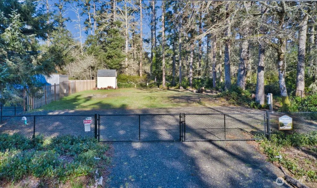864 Hassalo Avenue Se, Ocean Shores