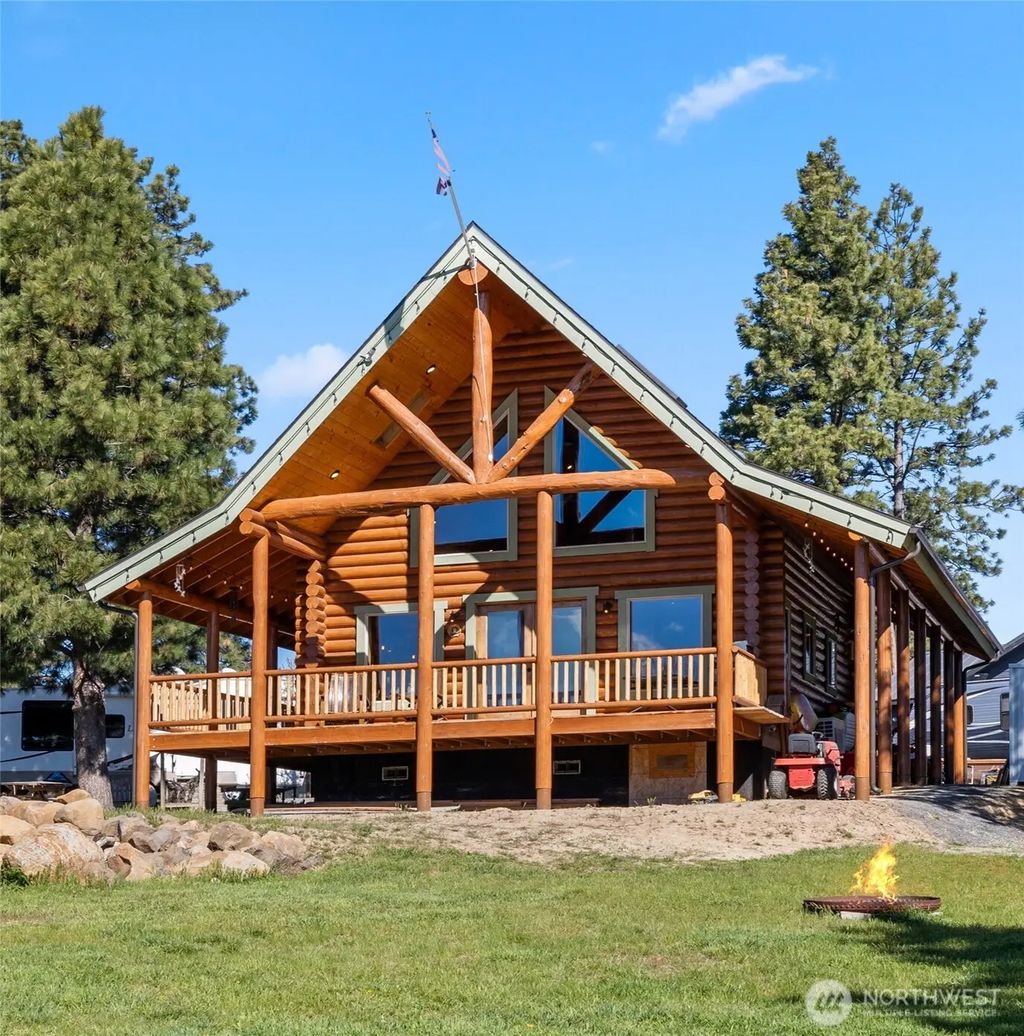 351 Ridge Loop Drive, Cle Elum