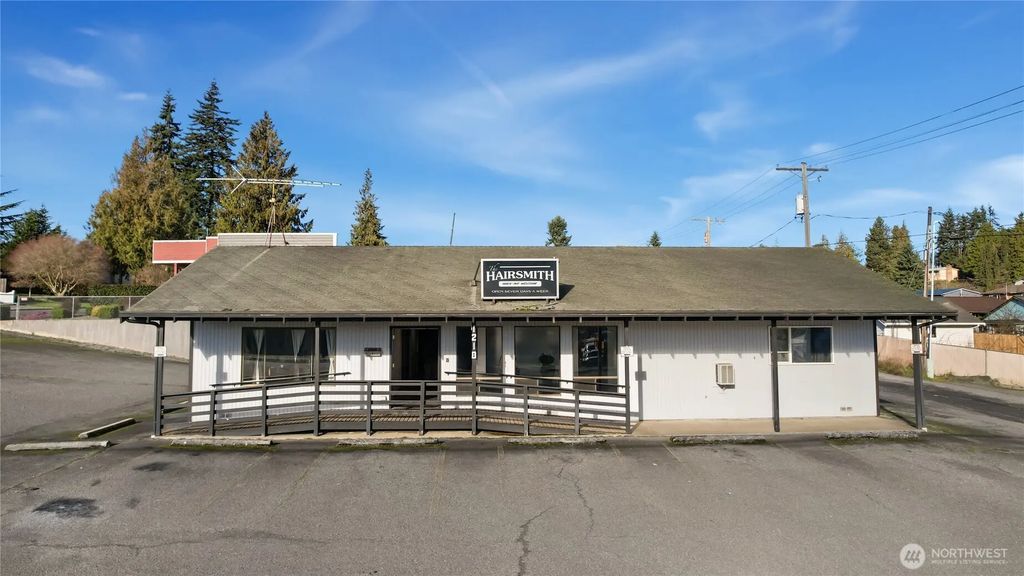 1218 S C Street, Port Angeles