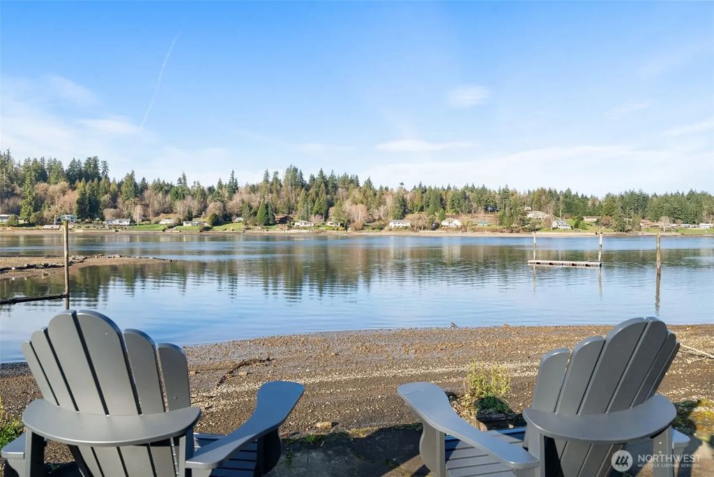370 Se Whitecap Alley, Shelton