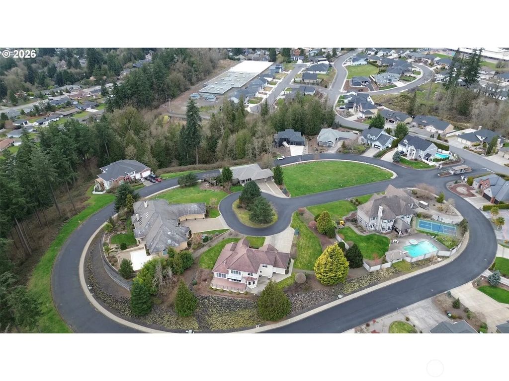 4 Forest Hill Estate, Longview