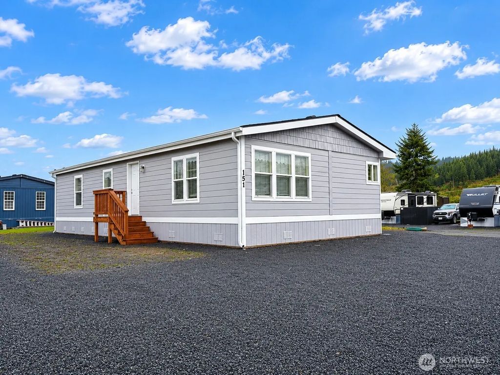 151 Nix Lane, Centralia