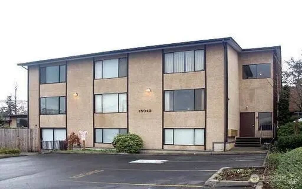 15043 8th Avenue S, Burien