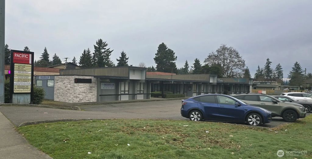 30640 Pacific Hwy Highway S, Federal Way