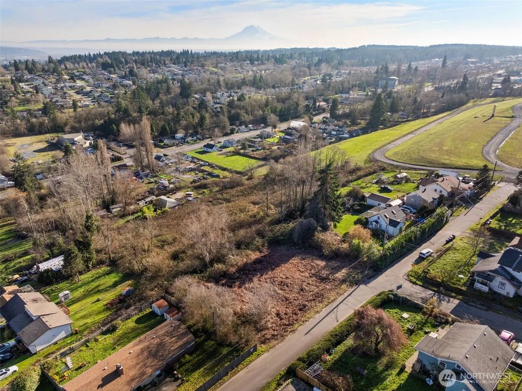 3561 E N Street, Tacoma