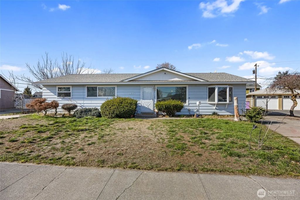 1634 S Wallace Street, Moses Lake