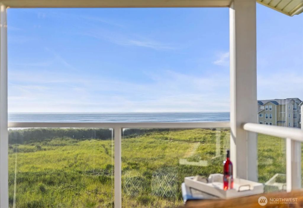 1600 W Ocean Avenue 234, Westport
