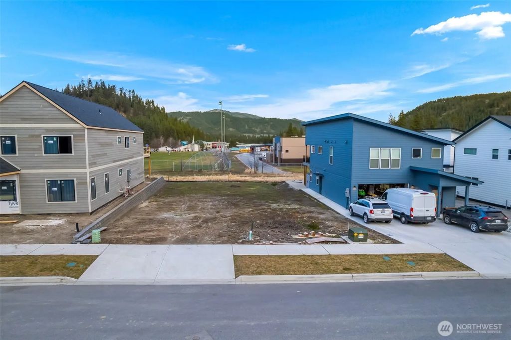 648 Central, Leavenworth
