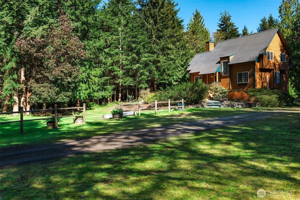 931 Jolie Way, Port Townsend