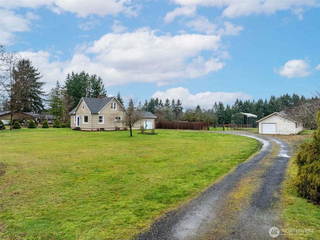 862 King Road, Winlock