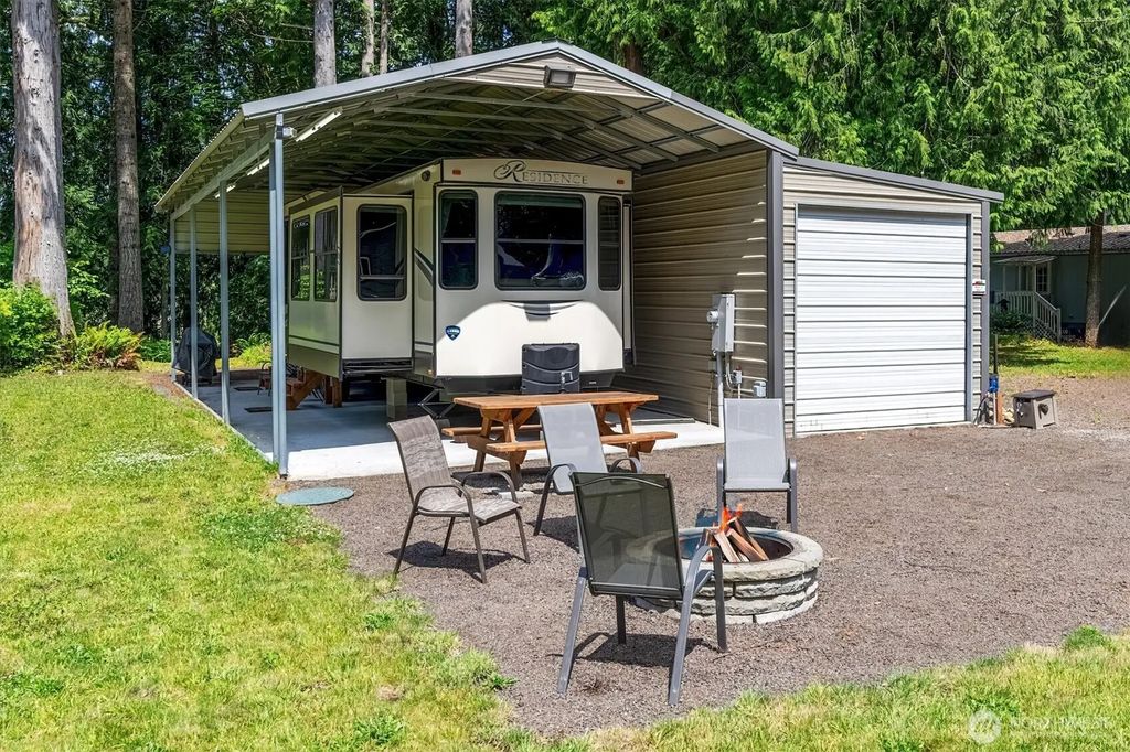 304 Winston Creek Road B10l3, Mossyrock