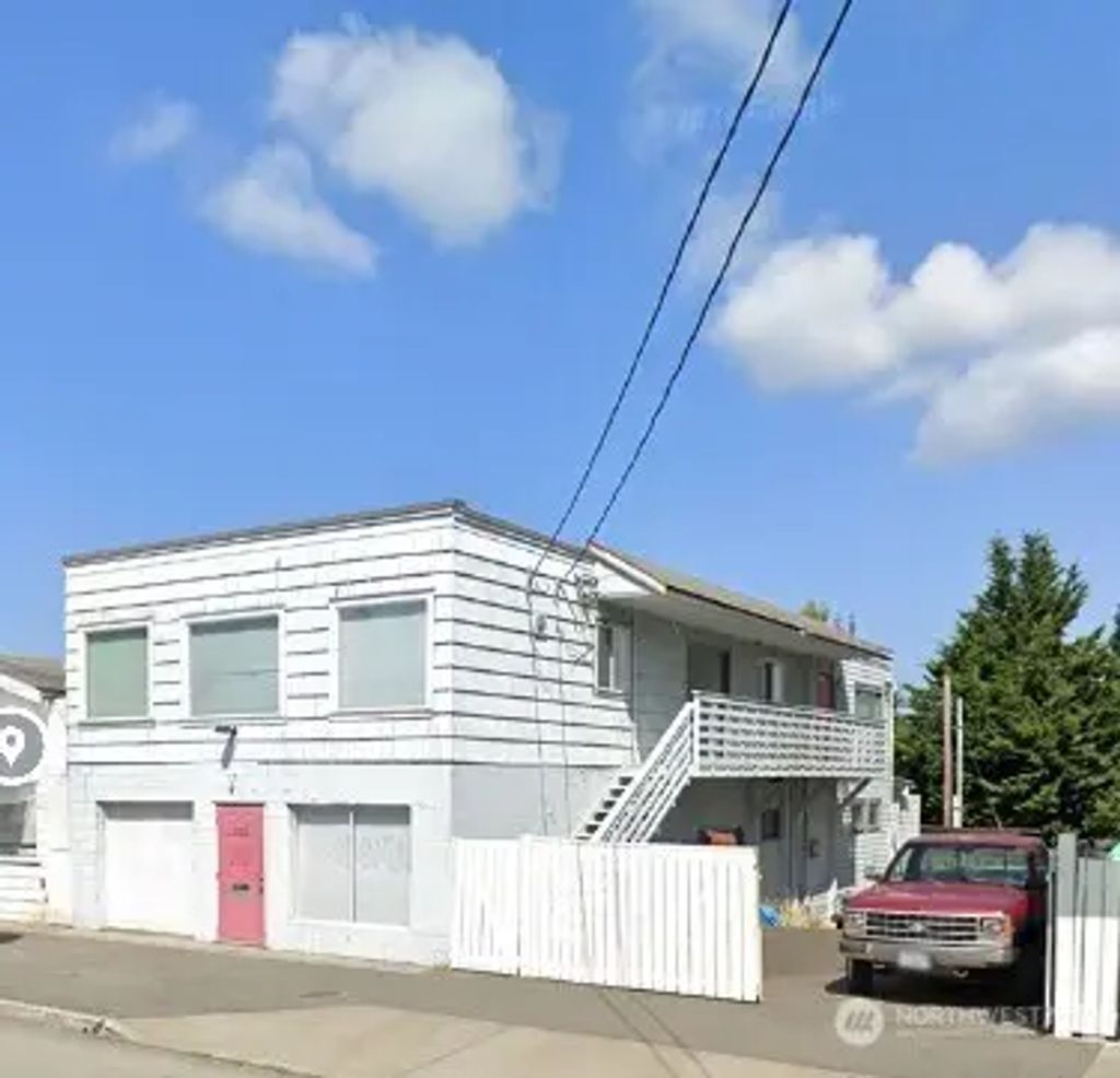 320 Nw 85th Street, Seattle