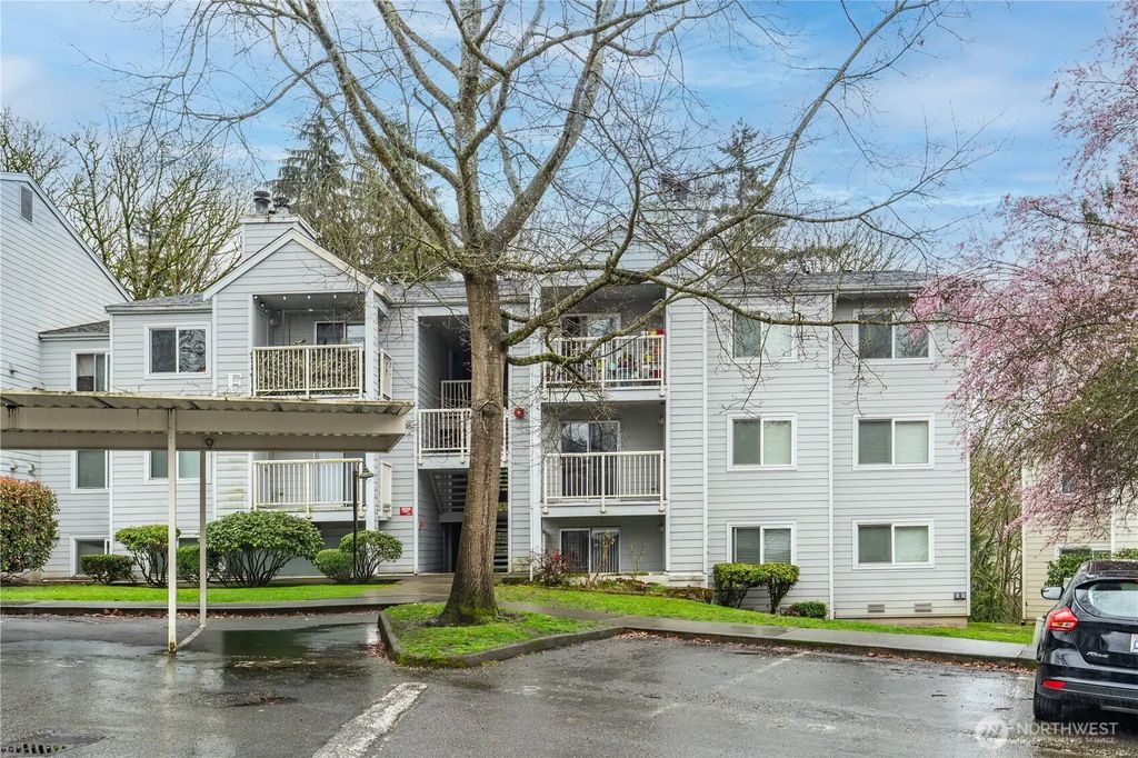 975 Aberdeen Avenue Ne F207, Renton