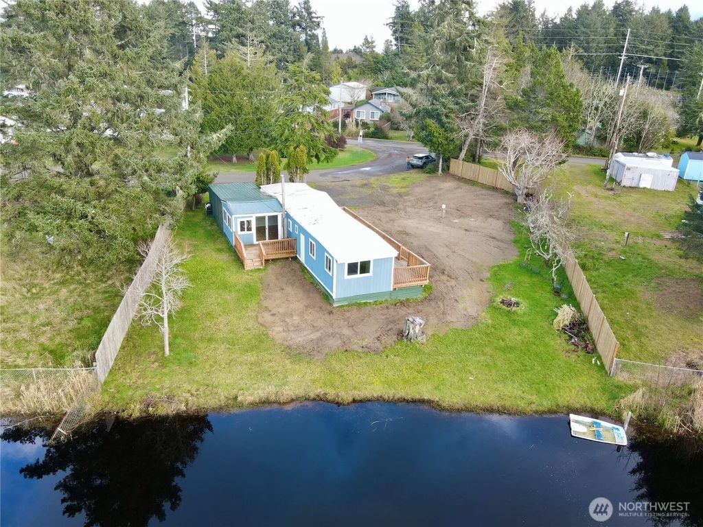 1623 Cooper Street S, Westport