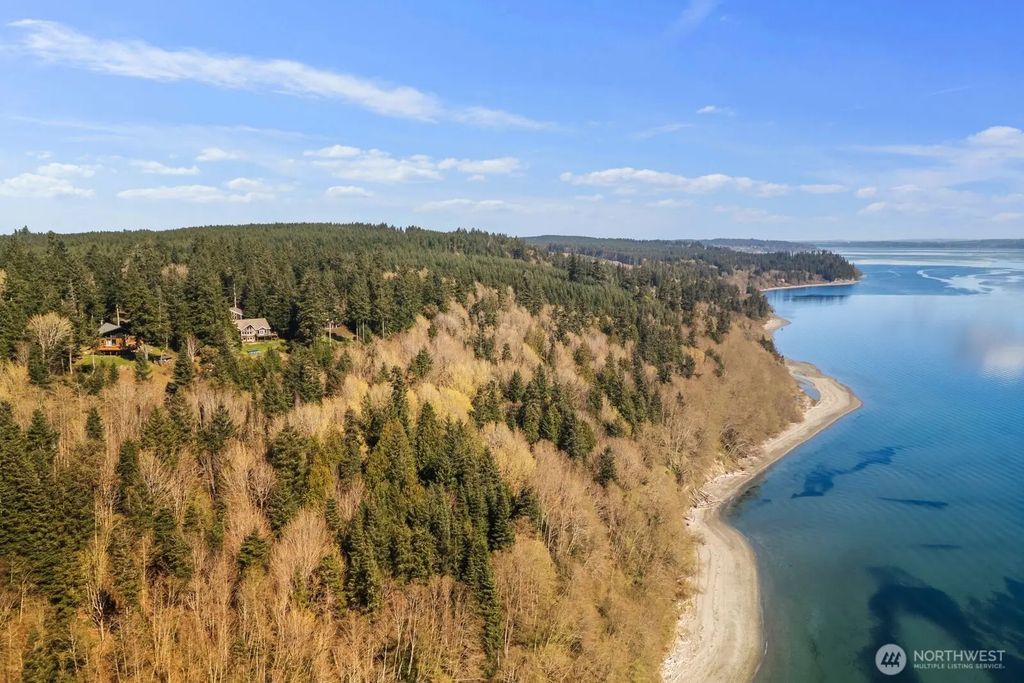 110 Groves Way, Port Ludlow
