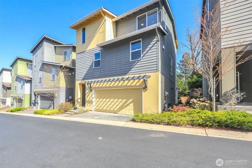 14610 36th Avenue Ne, Lake Forest Park