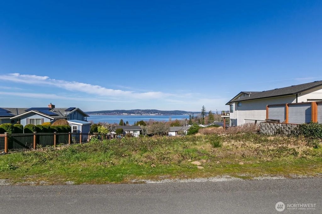 Gladstone Drive, Camano Island