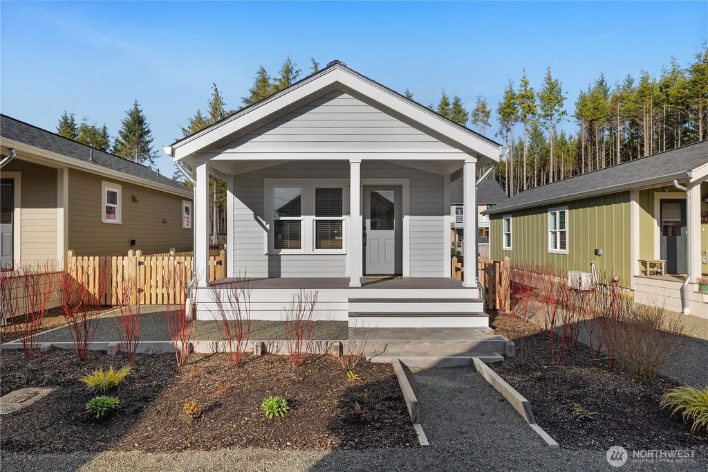 40 Bungalow Loop, Pacific Beach