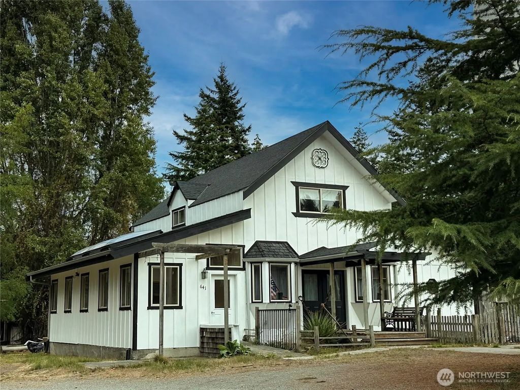641 Decatur Head Drive, Decatur Island