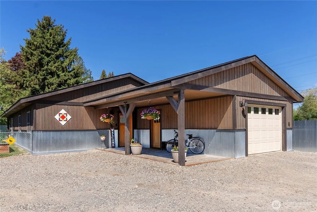 805 Marble Street, Twisp