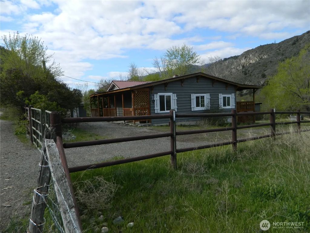 2127 Sinlahekin Road, Loomis