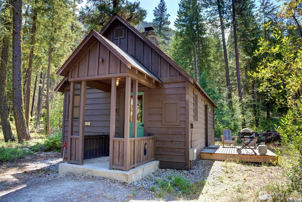 17798 A Hwy 20 C-5, Mazama