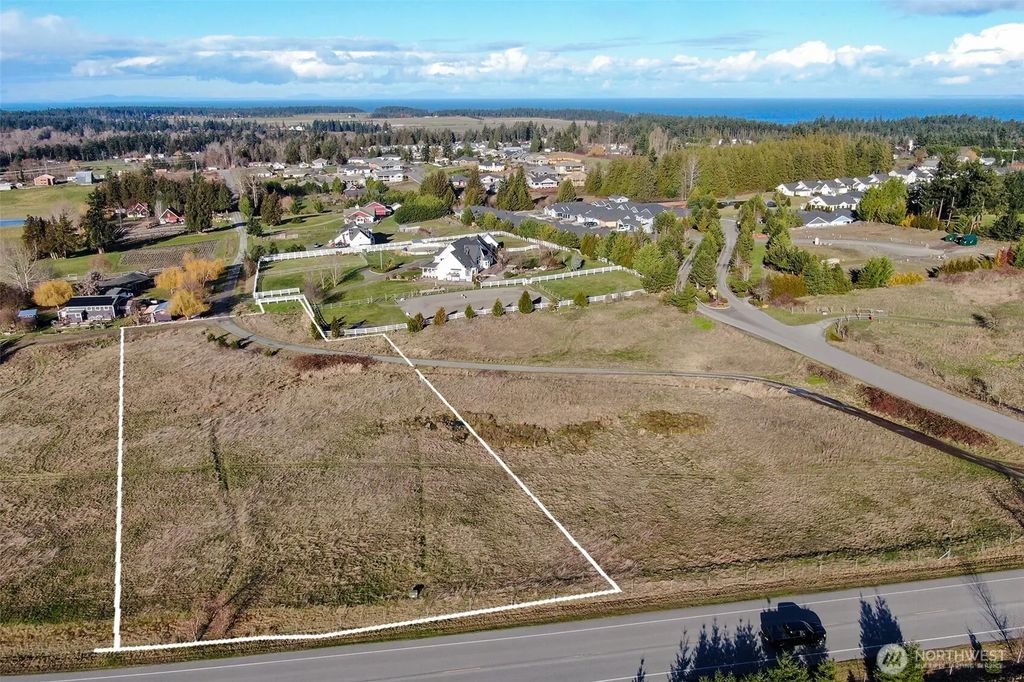 336 Bell Bottom Road, Sequim