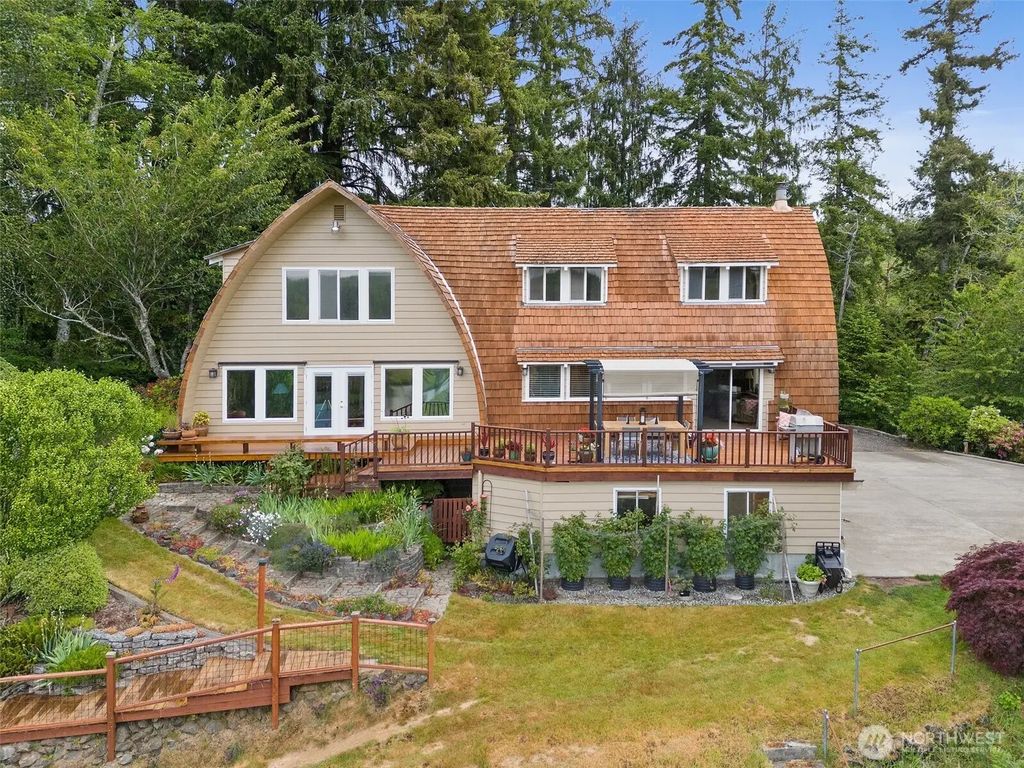 1508 Bloomhardt Road, Raymond