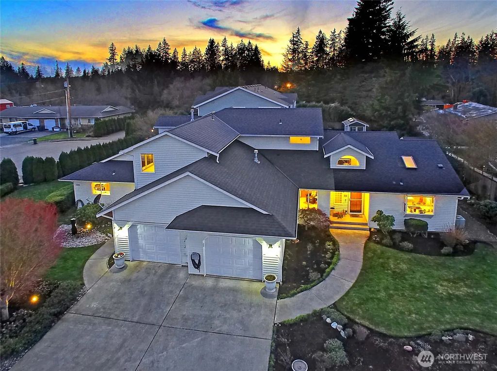 5005 109th Street Ne A,b,c, Marysville