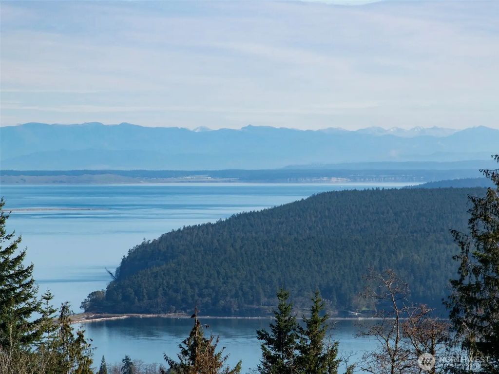 9999 Doe Run Road, Sequim
