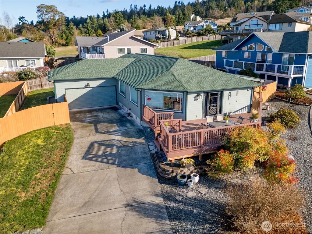 70 Onyx Lane, Sequim