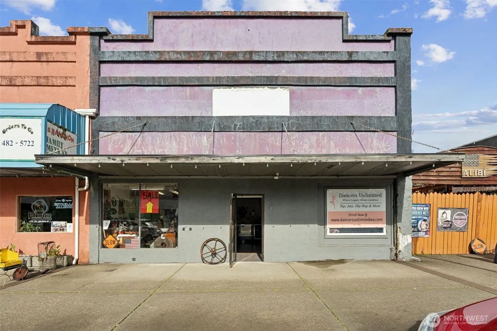 322 W Main Street, Elma
