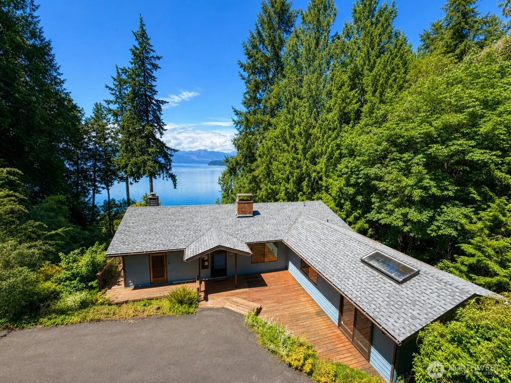 7418 Nw Ioka Drive, Silverdale
