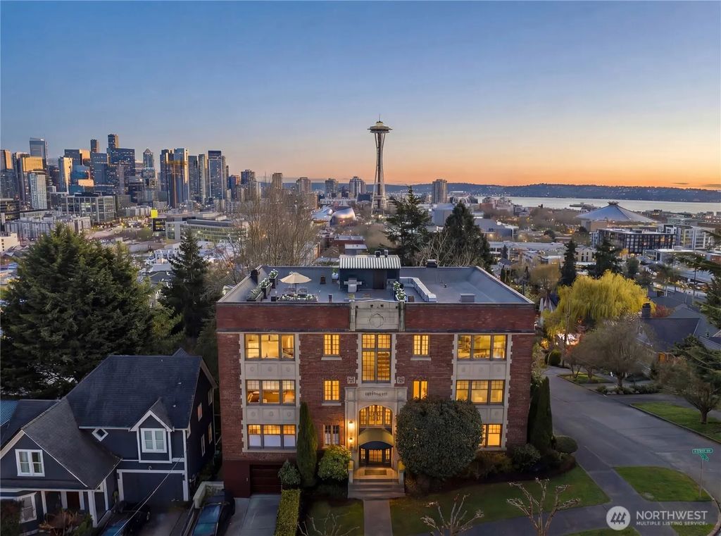 405 Prospect Street 300, Seattle