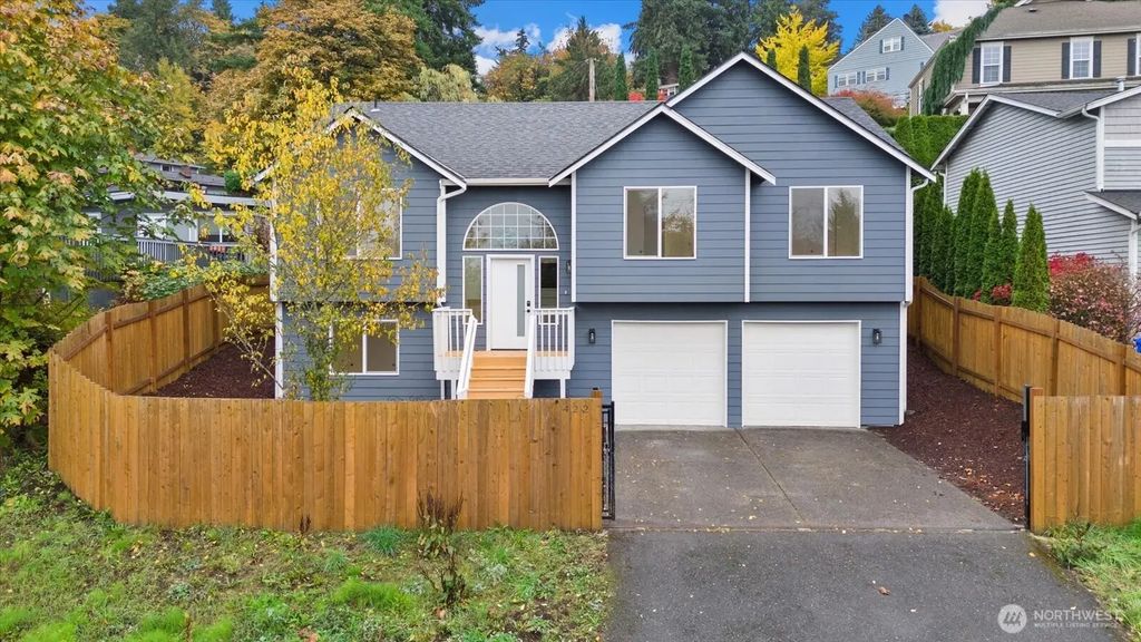 422 E Titus, Kent