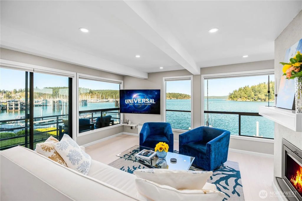 200 East Street D204, Friday Harbor