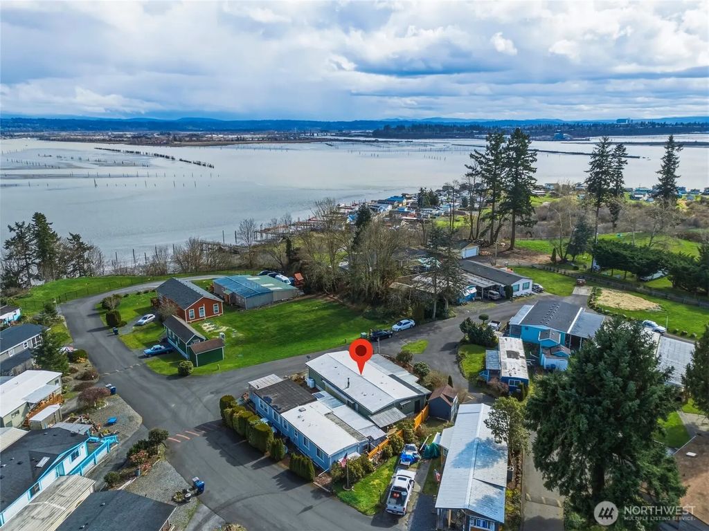 4425 Meridian Avenue N 17, Tulalip