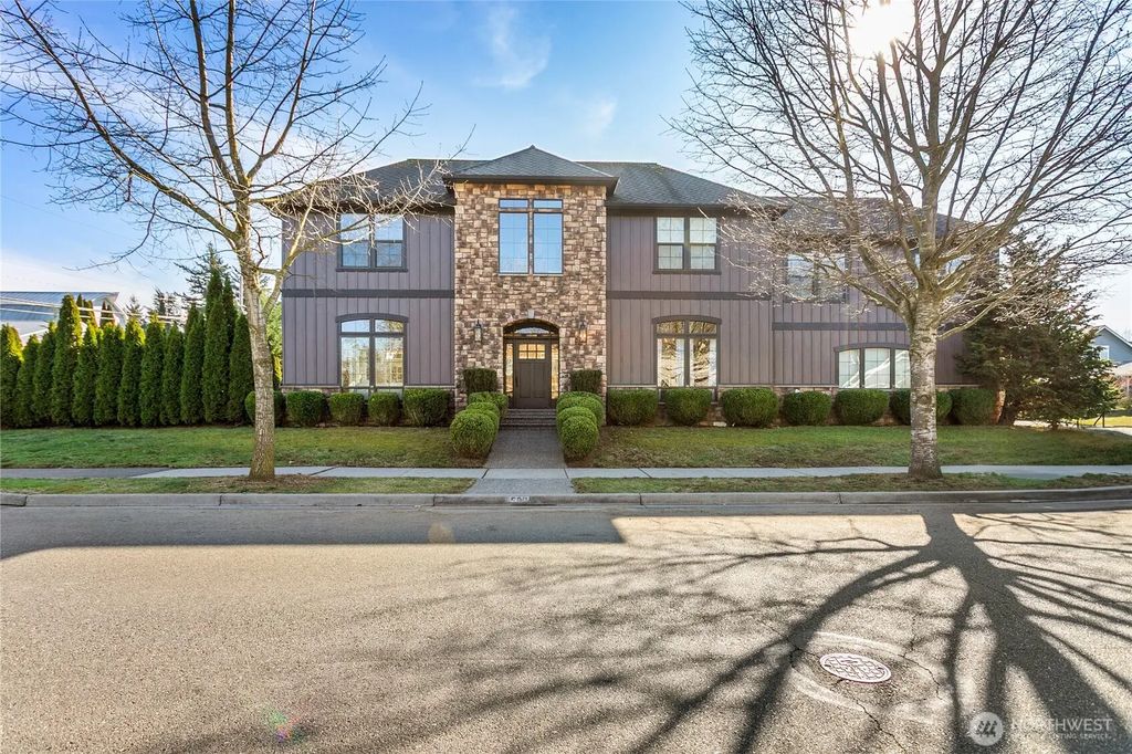 1580 Foxtail Street, Lynden