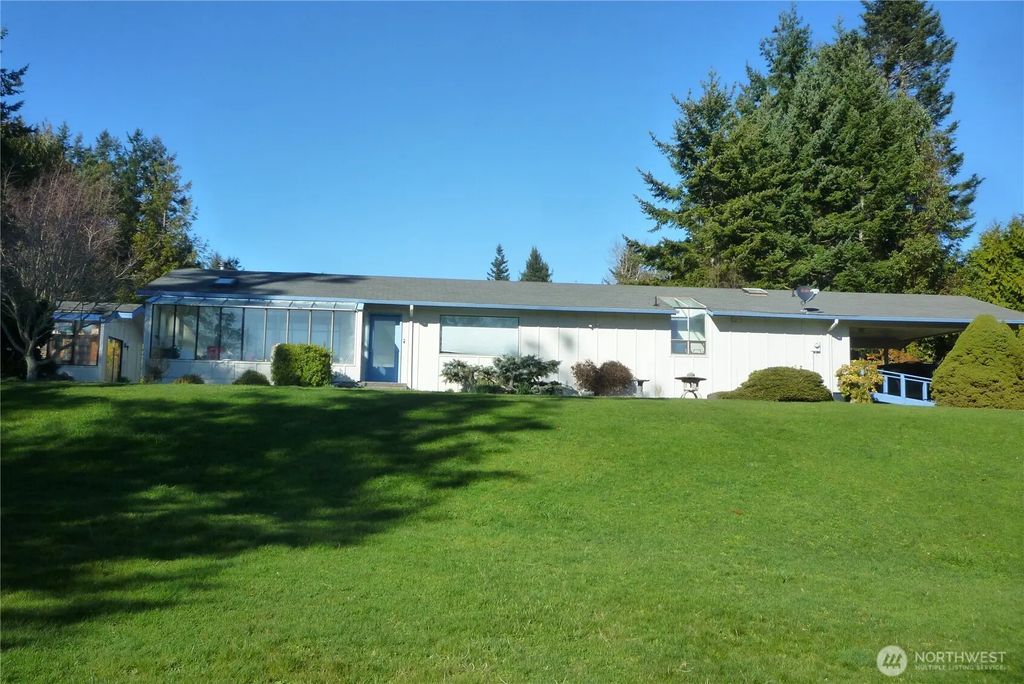 180 Stonehaven Lane, Sequim