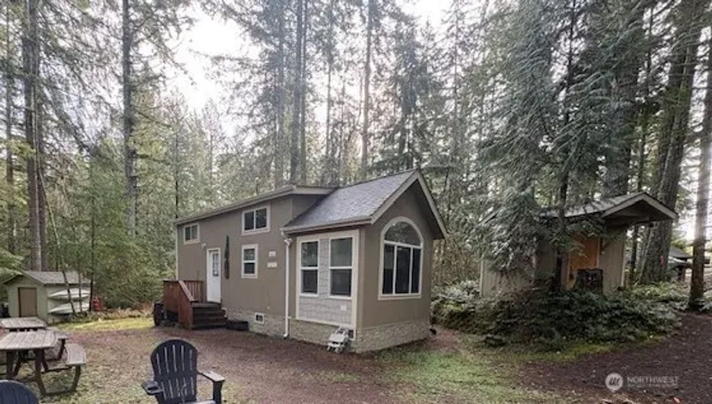 1021 N Potlatch, Hoodsport